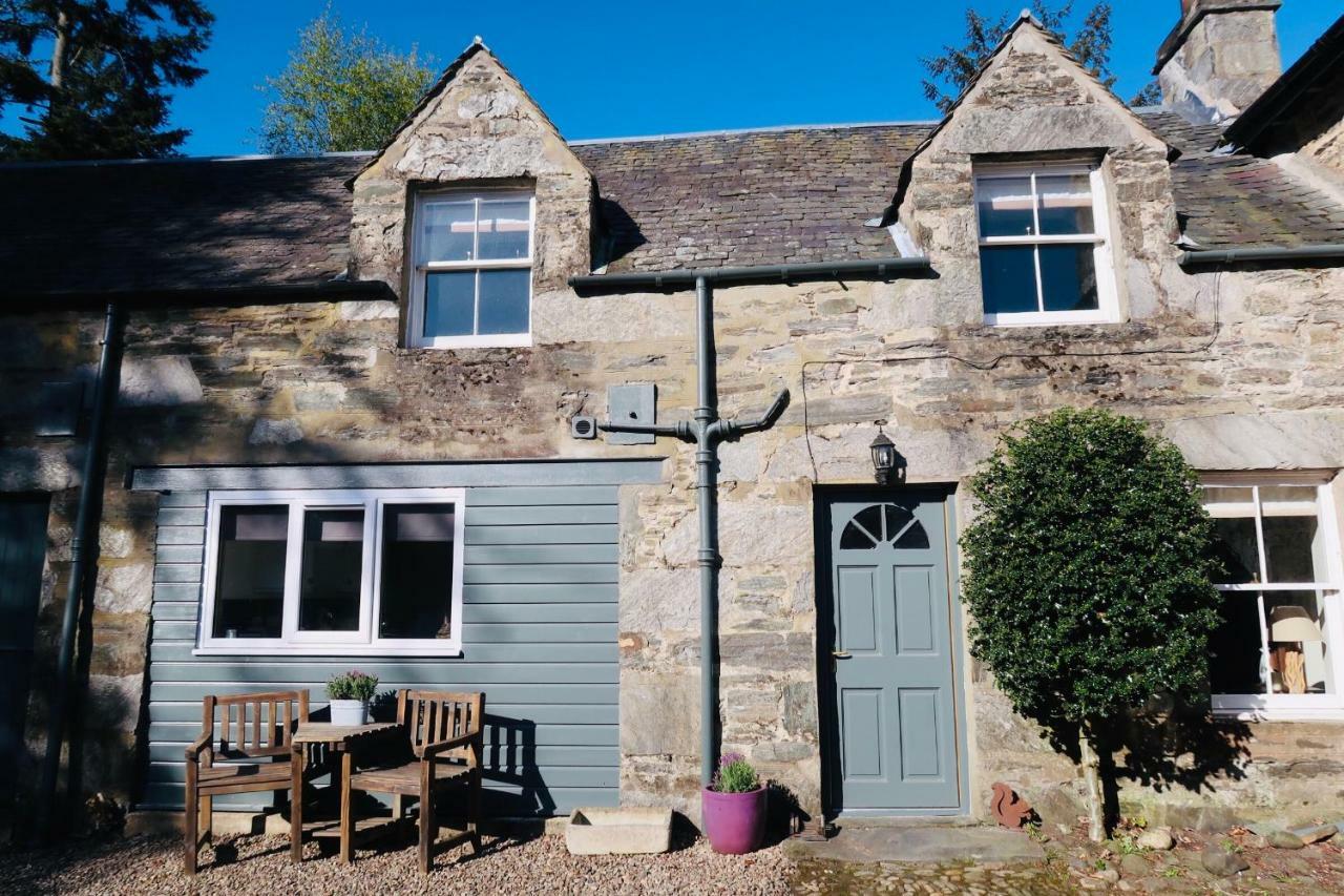 Red Squirrel Cottage Strathtay 외부 사진